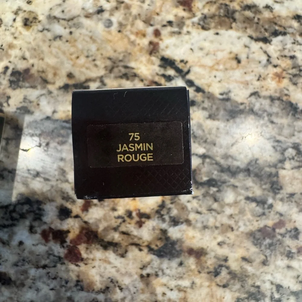 Tom Ford Lipstick Color-Jasmin Rouge